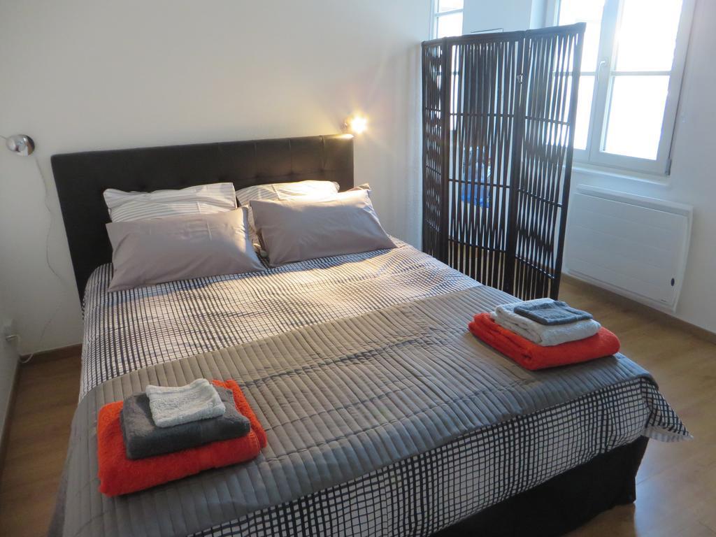 Apartamento Au Quai Des Pecheurs Estrasburgo Habitación foto